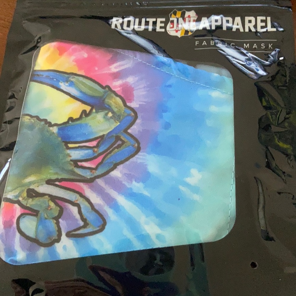 Tie dye face mask with blue crab
